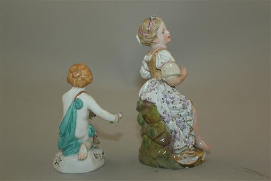 Two Meissen figures, late 19th and early 20th century, 9cm